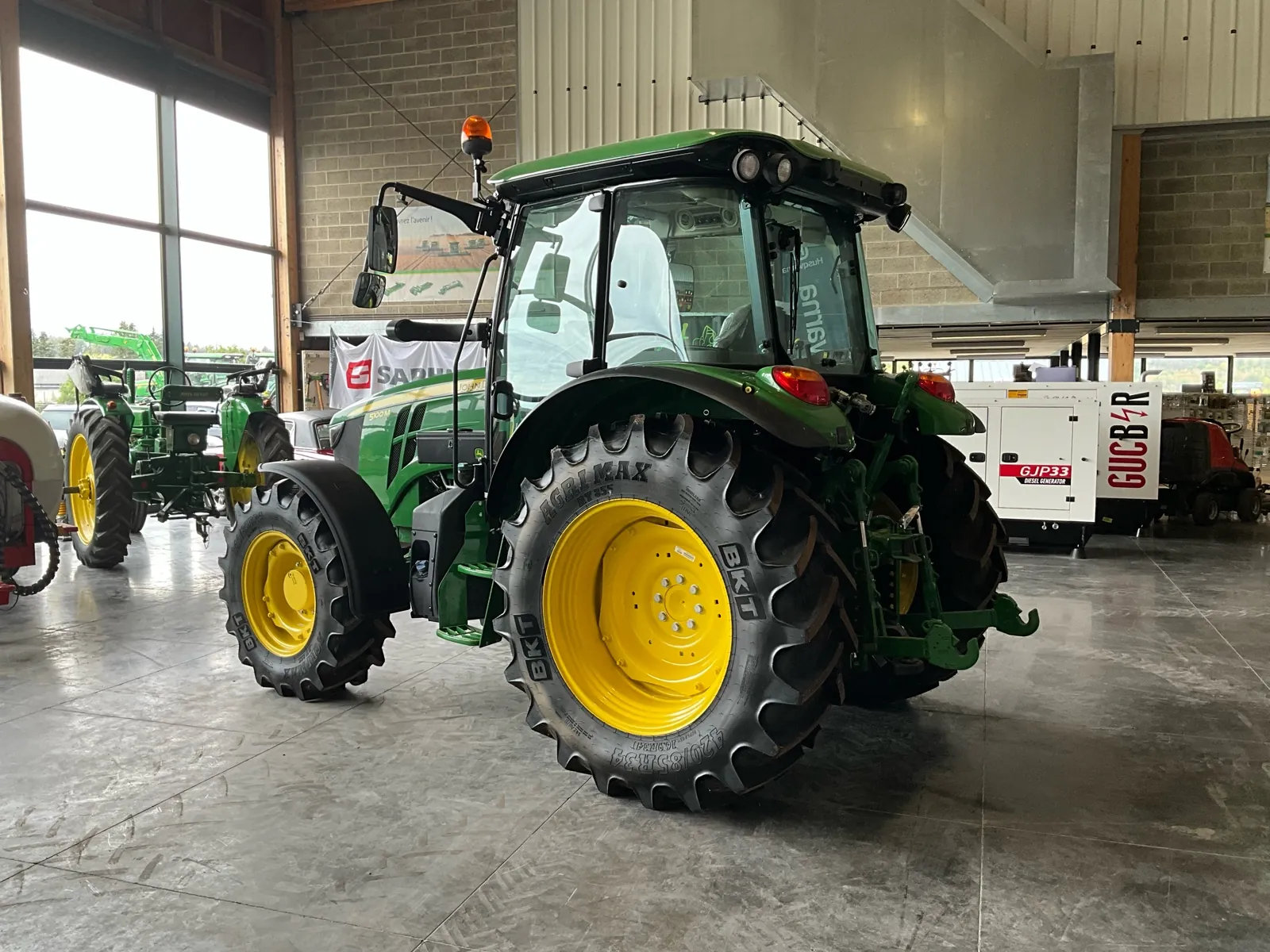 2024 John-Deere 5100 M 4WD Farm Tractor - Image 3