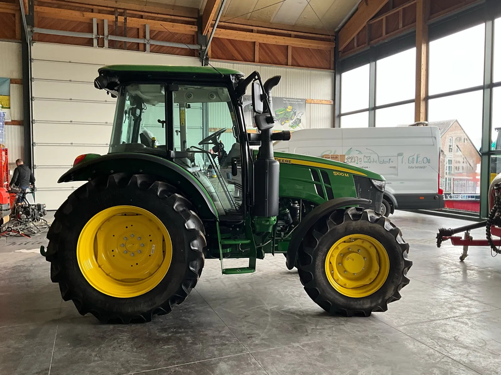 2024 John-Deere 5100 M 4WD Farm Tractor - Image 6