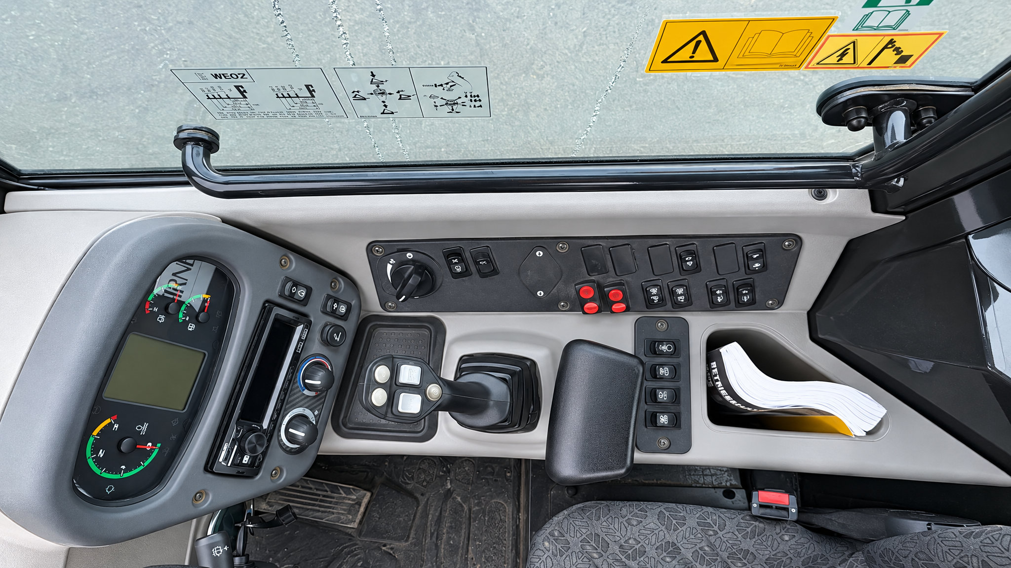 2021 New Holland W50C Wheel Loader - Image 9