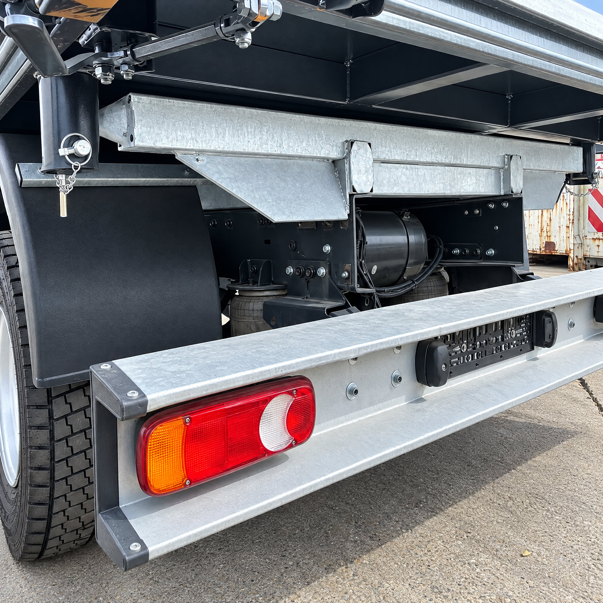 2017 DAF LF180 tipper (3 sides) - Automatic - Euro 6 - Image 12