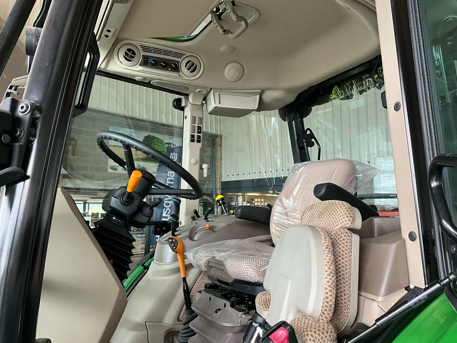 2024 John-Deere 5100 M 4WD Farm Tractor - Image 14