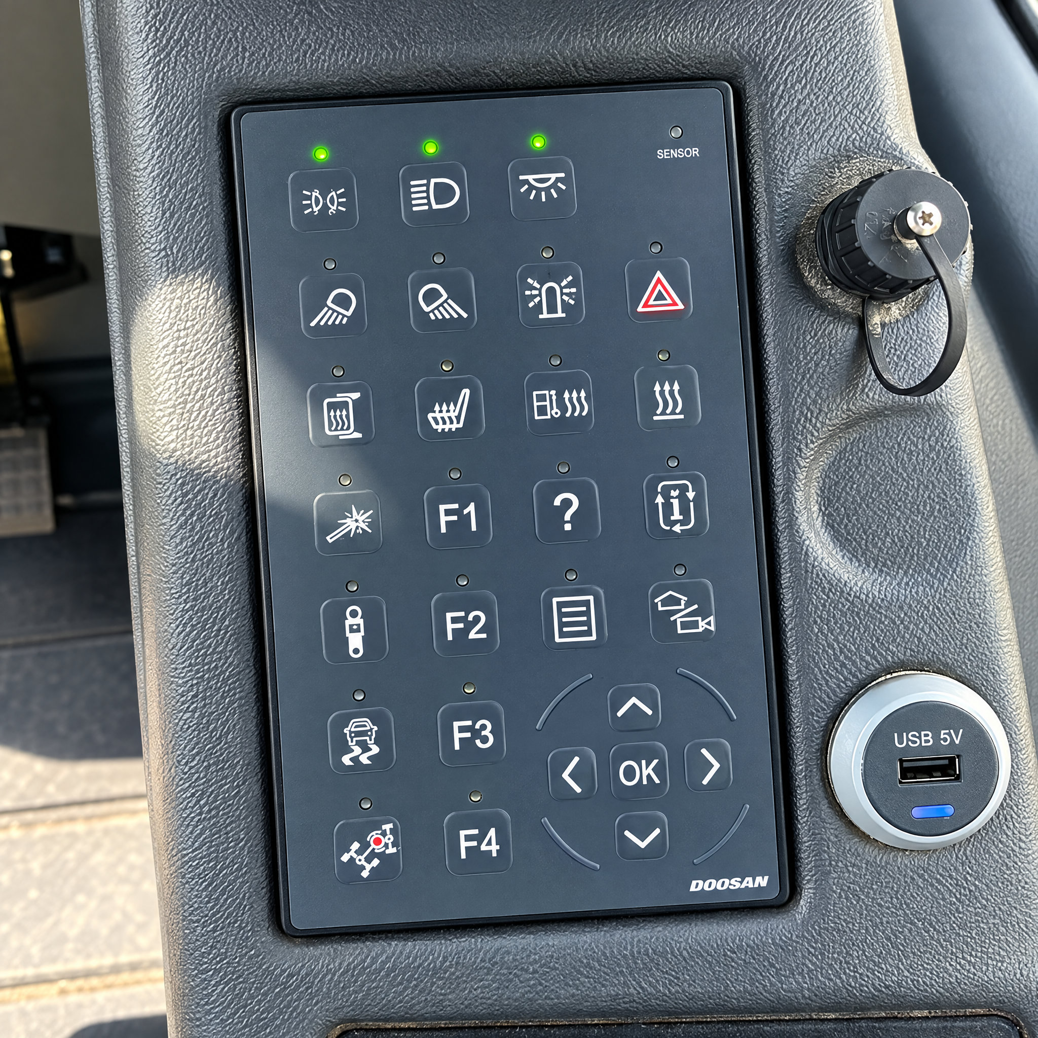 2021 Doosan DA45 Srticulated dump truck - Image 17