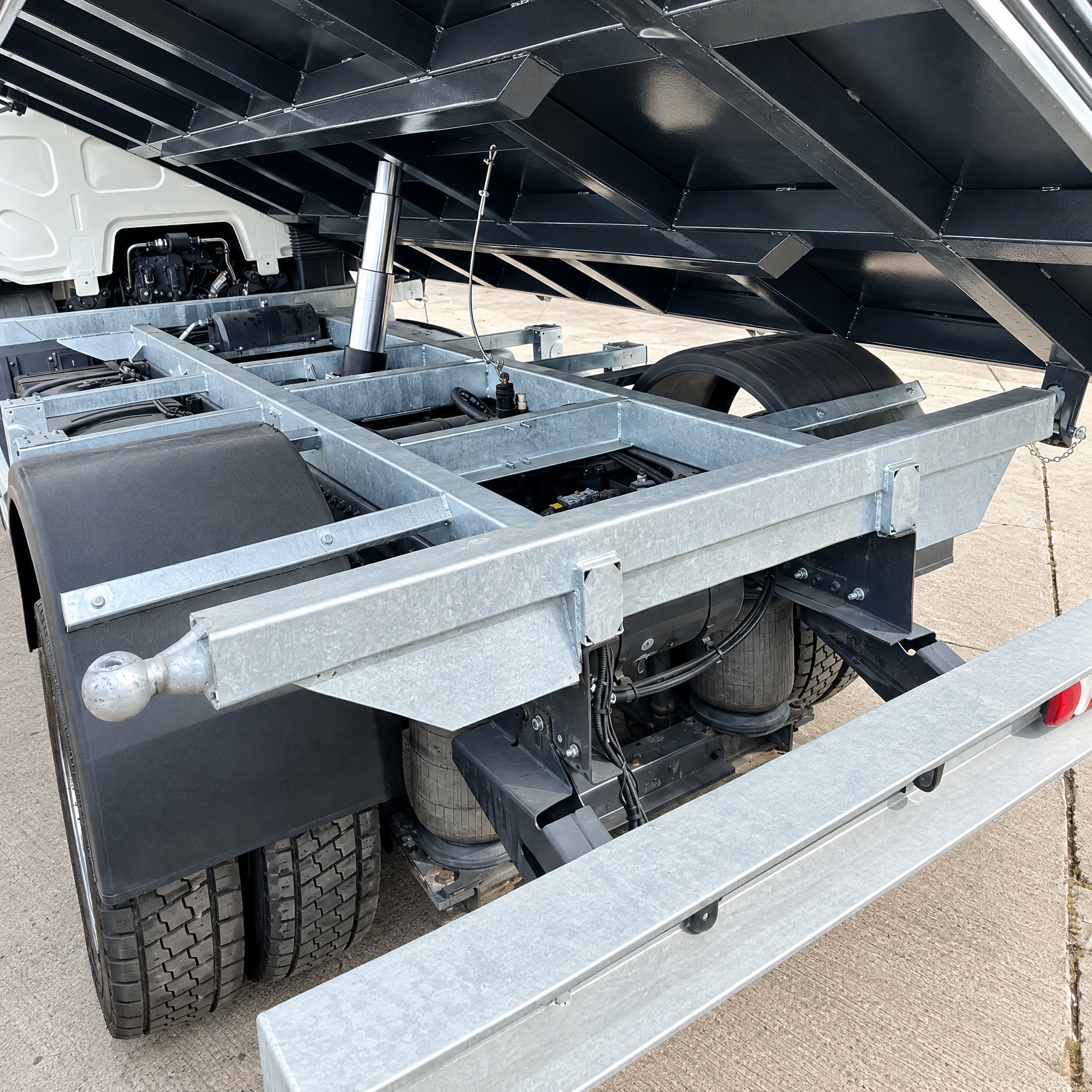 2017 DAF LF180 tipper (3 sides) - Automatic - Euro 6 - Image 29